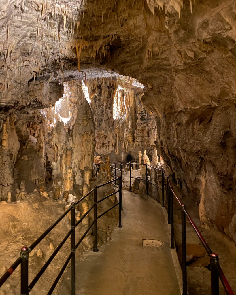 jaskinie w Słowenii