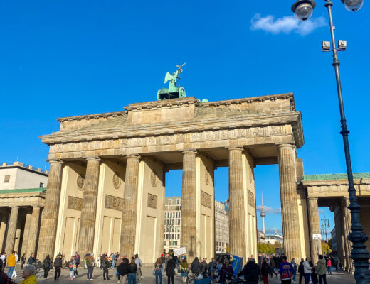 Brama Brandenburska w Berlinie - dojazd, zwiedzanie, architektura, okolica brama