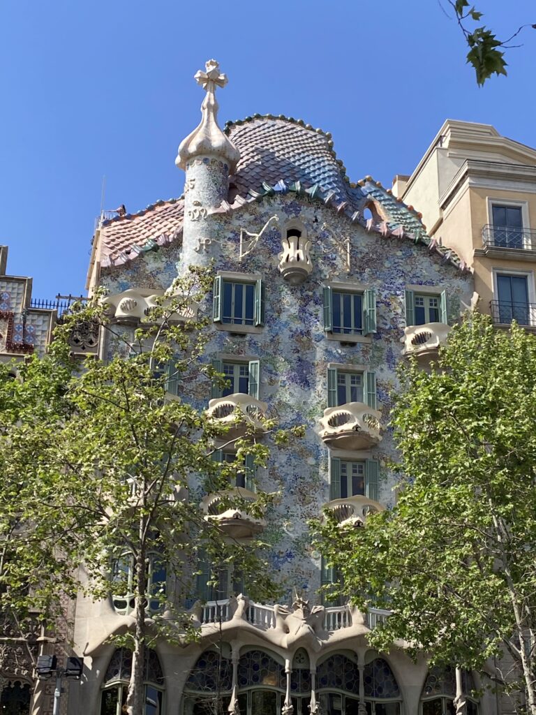 Barcelona: słynna Casa Batllo w Barcelonie - bilety, zwiedzanie, historia
