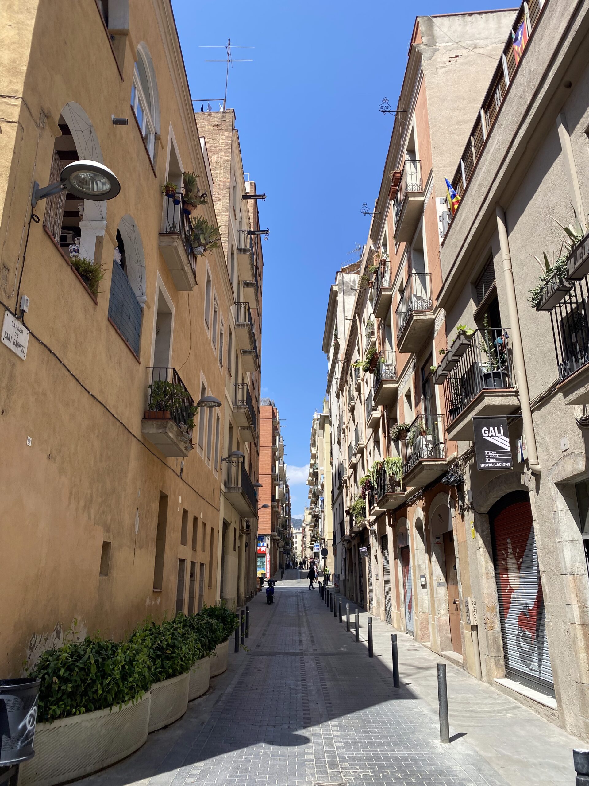 Czy Barcelona jest bezpieczna? Na co uważać w Barcelonie? Bezpieczeństwo i kradzieże w Barcelonie