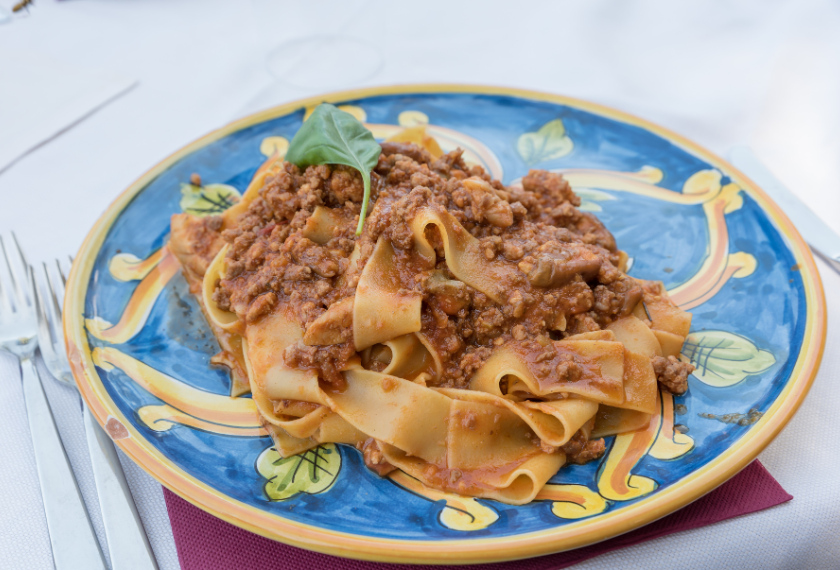 Bolonia - co zjeść i gdzie zjeść? Najlepsze dania i sprawdzone restauracje w Bolonii