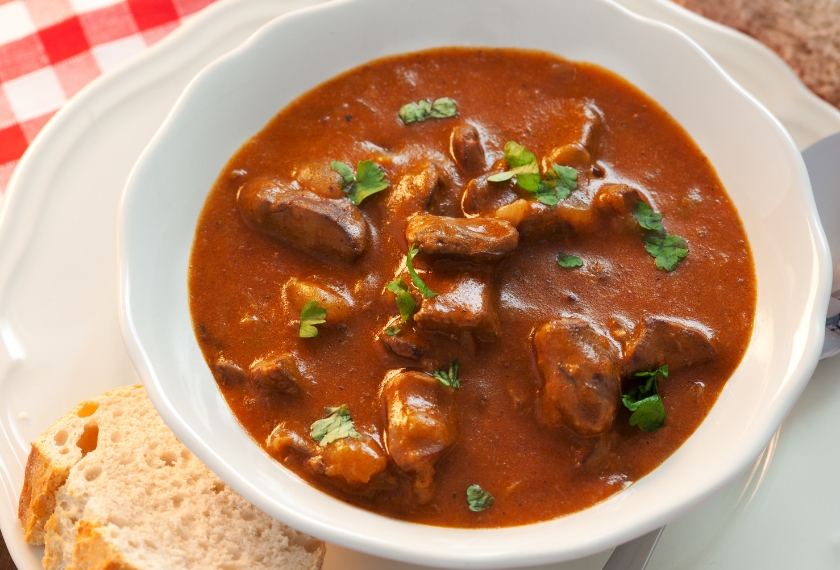 Co zjeść i gdzie zjeść w Wiedniu? Tradycyjnie dania i sprawdzone restauracje