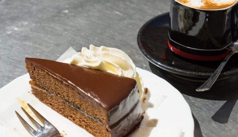 Co zjeść i gdzie zjeść w Wiedniu? Tradycyjnie dania i sprawdzone restauracje