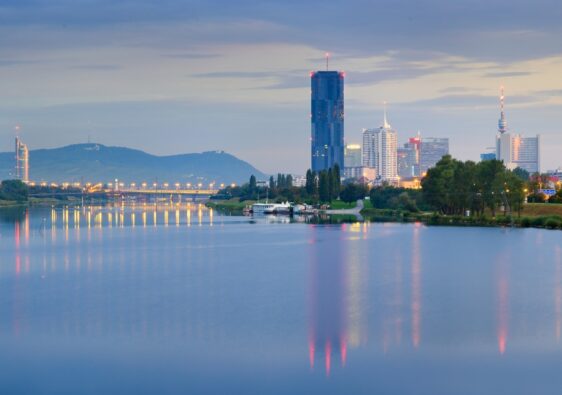 Jak dojechać do Wiednia? Wiedeń pociągiem, autobusem i samolotem